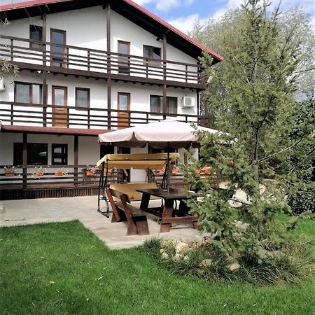 Casa Carp Calarasi Hotel Exterior foto